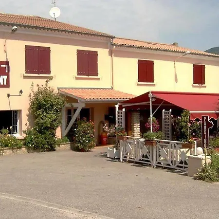 Logis Le Relais Du Serre 2*