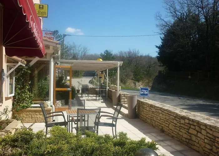 Logis Le Relais Du Serre 2*