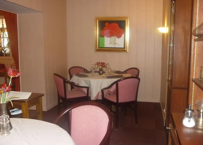 Logis Le Relais Du Serre Dieulefit